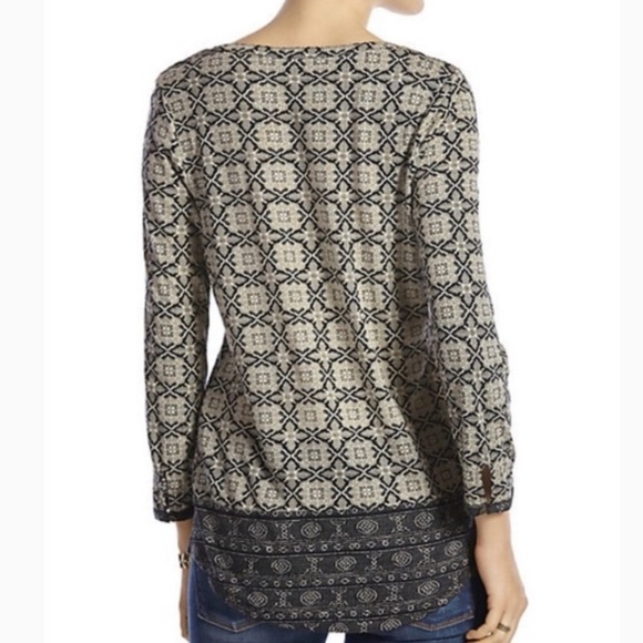 LUCKY BRAND Placed Scarf Top medium - Picture 3 of 7